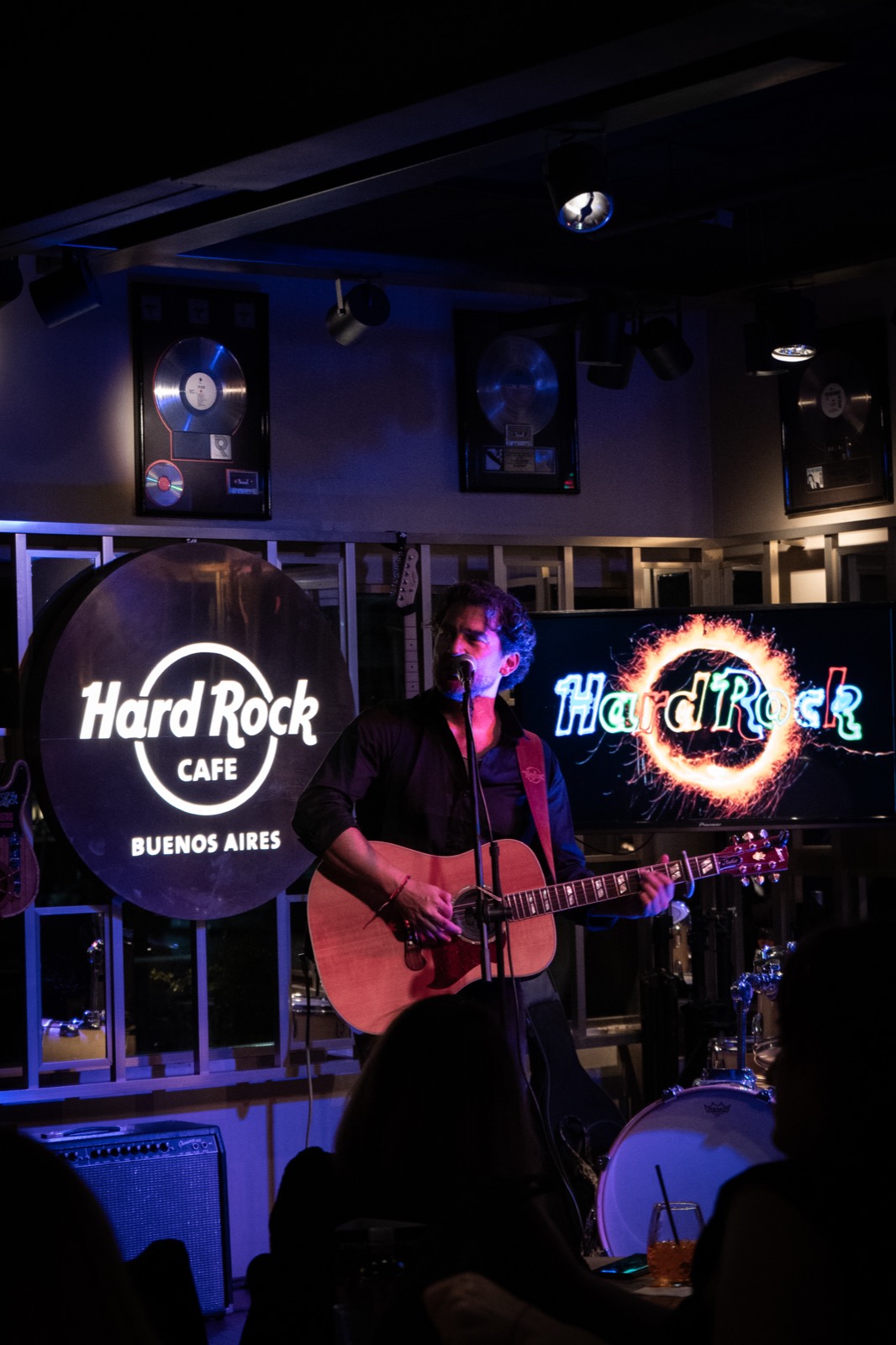 Nico Furman en Hard Rock Cafe Puerto Madero — mayo 2026 — foto 11